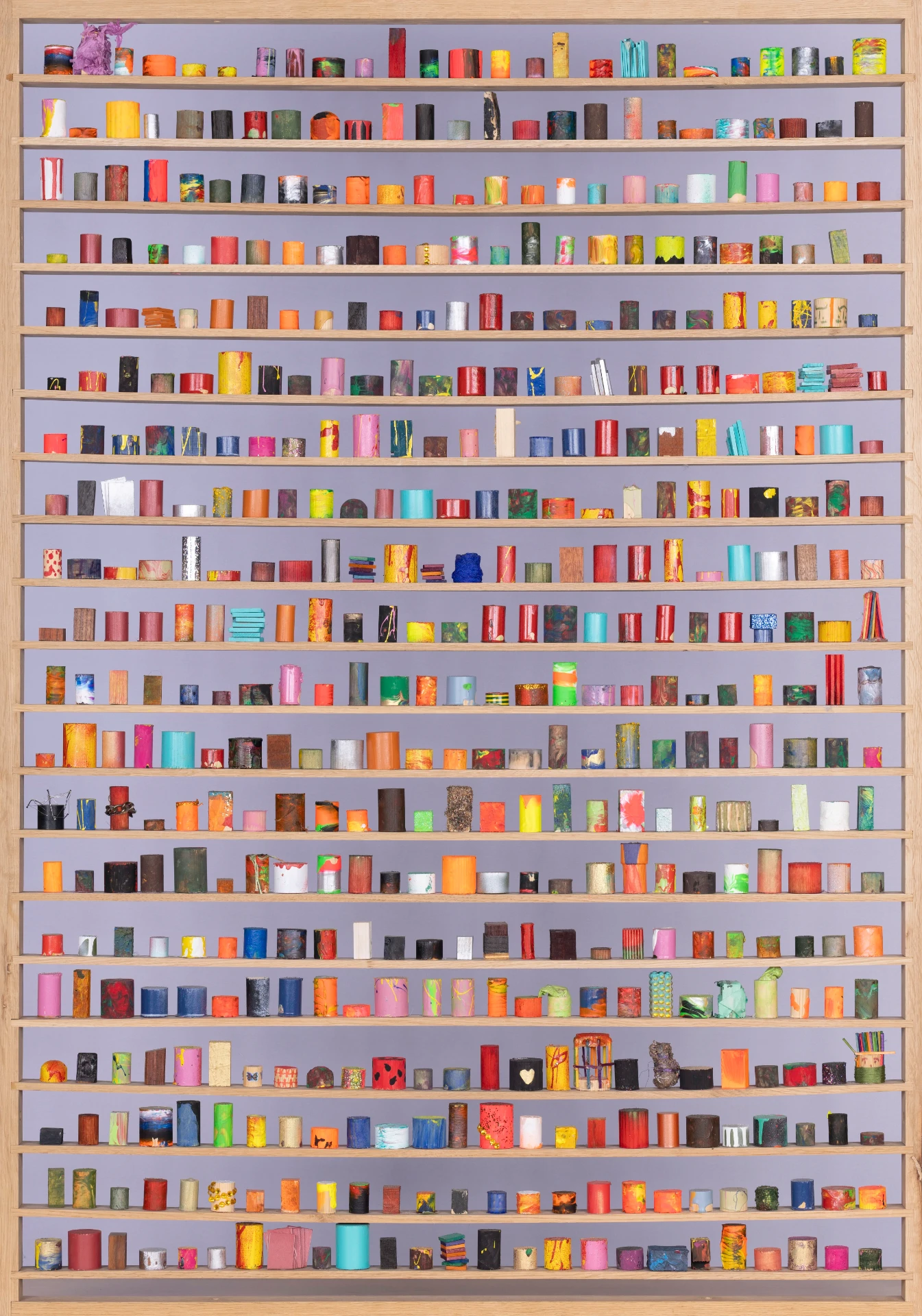 Frame 33 of the 17 000 artwork, holding pieces 16001 to 16500