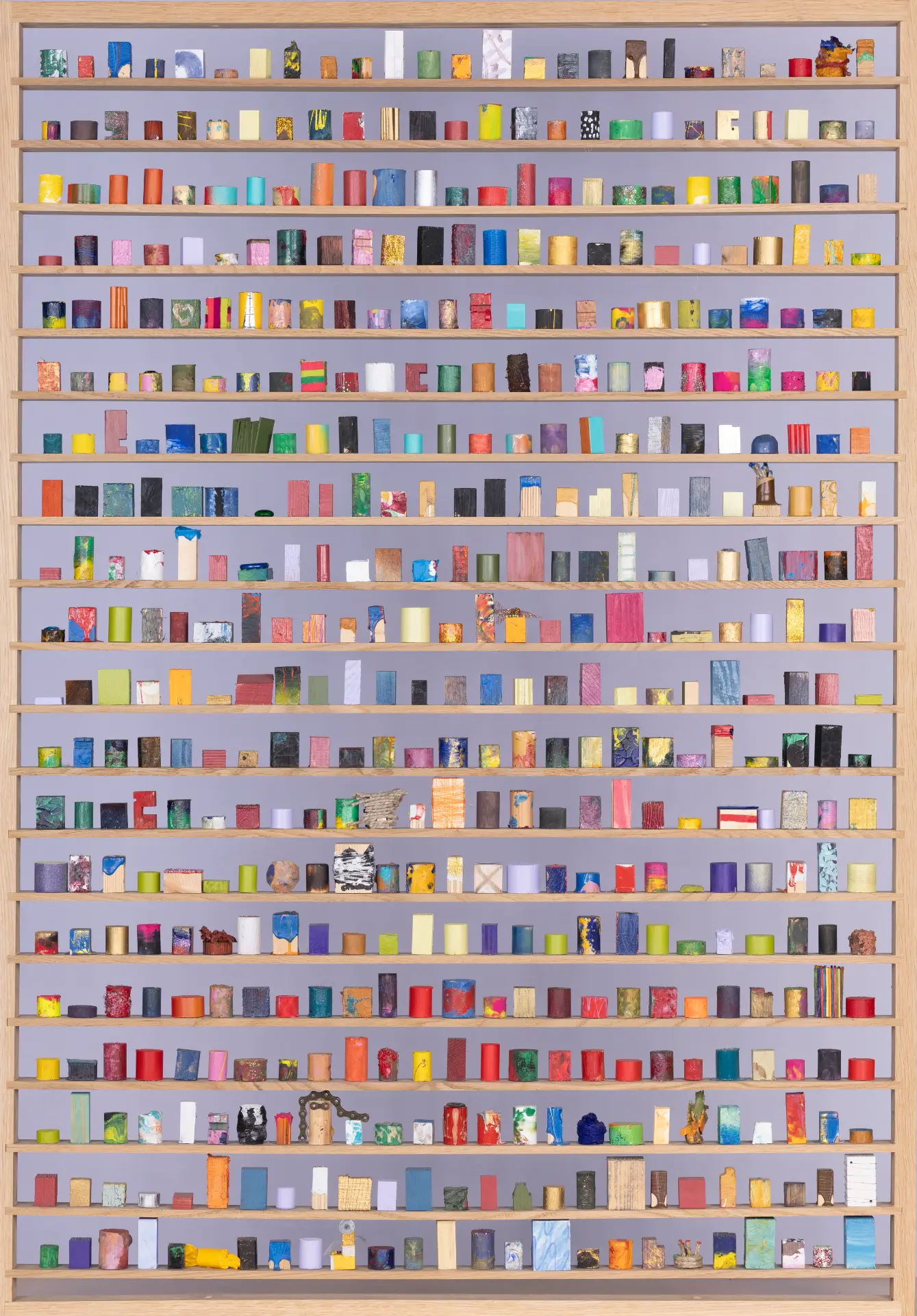 Frame 17 of the 17 000 artwork, holding pieces 8001 to 8500